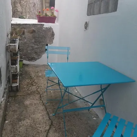 Superbe T3 Avec Vue Pour Vos Ou Votre Cure-wifi *
